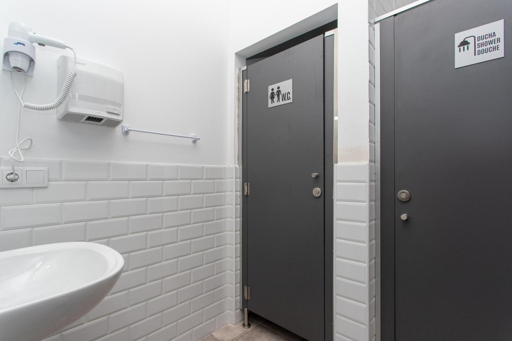 Albergue Hostel לאנס מראה חיצוני תמונה