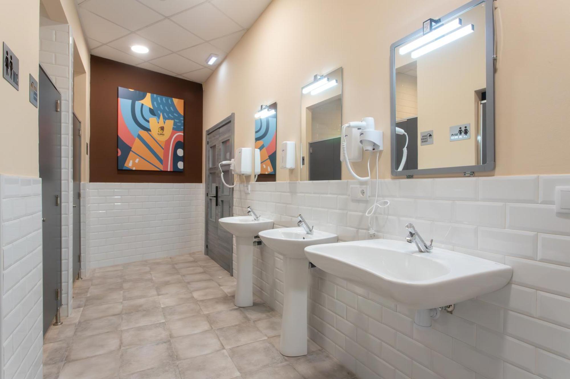 Albergue Hostel לאנס מראה חיצוני תמונה